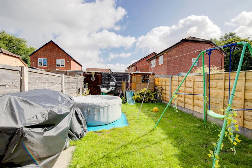 Images for Drayford close, Manchester