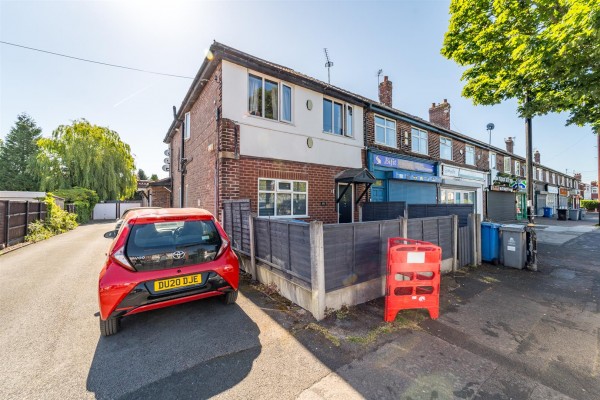 4 x 2 bed Apartments, Riddings Road, Timperley, Altrincham