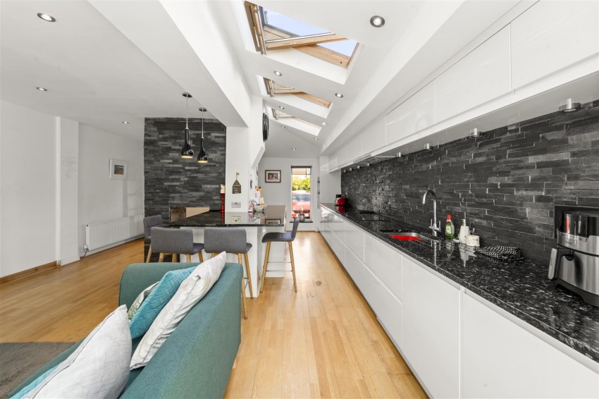 Images for Wilford Avenue, Sale