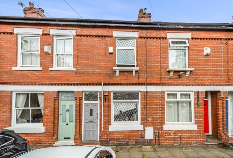 Bertram Street, Sale
