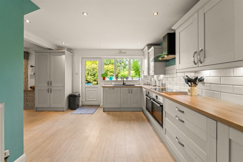 Images for Little Ees Lane, Sale