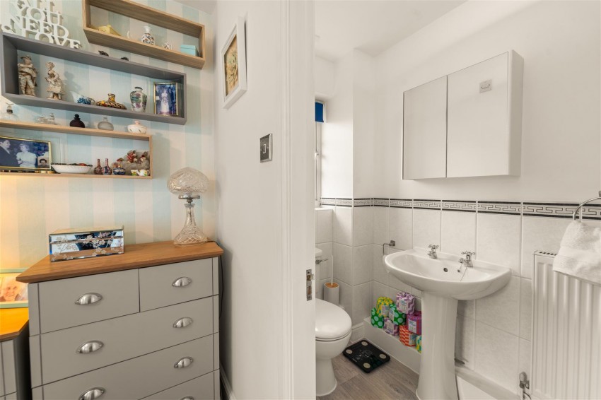 Images for Little Ees Lane, Sale