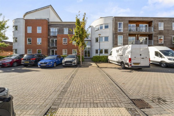 Romana Square, Timperley